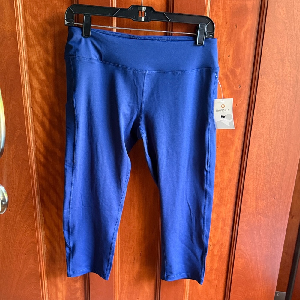 Naviskin Blue Capri Leggings